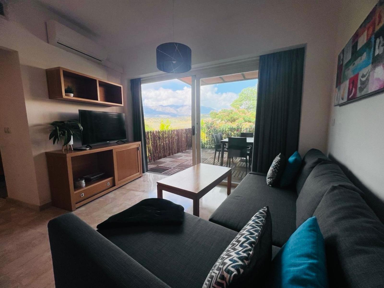 Sol Andalusi Apartment อาเลาริน เดลา ตอร์เร ภายนอก รูปภาพ